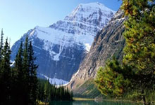 WTT重庆冠军赛男单1/16决赛,陈垣宇2-3安东-卡.